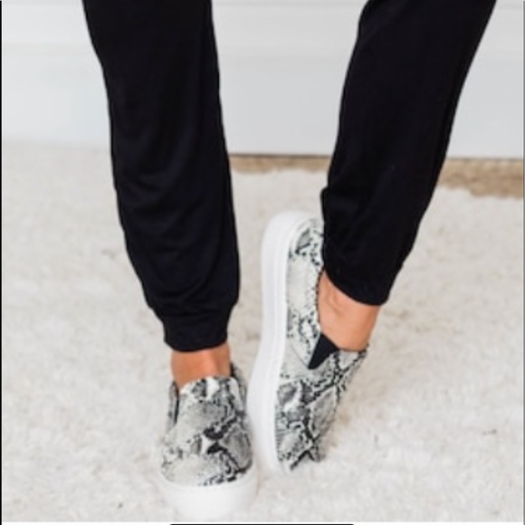NanaMacs, Qupid slip on snake print sneakers size 7, lightly worn condition - Picture 1 of 10